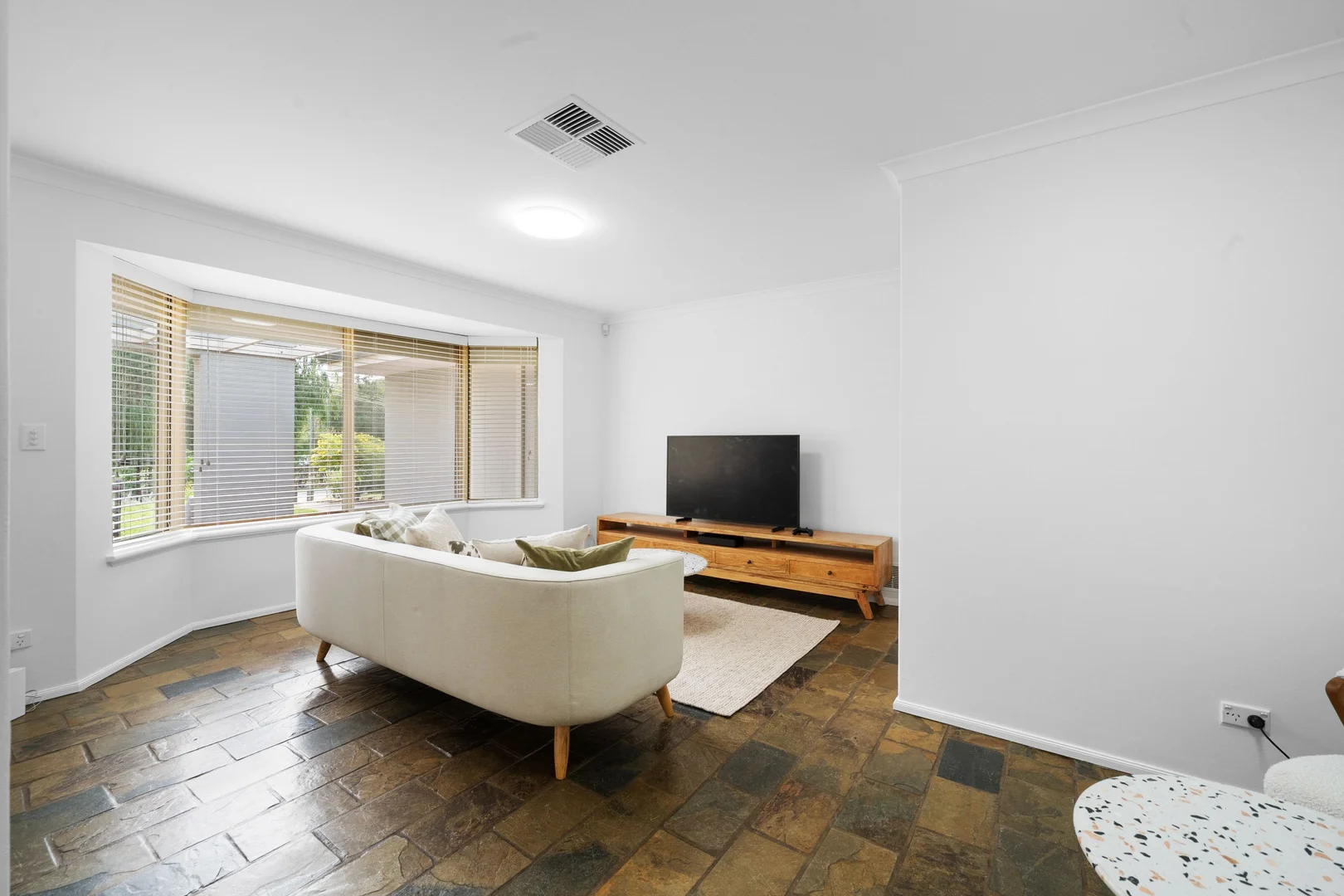 Additional image 6 of 54 Silversmith Street, Wellard WA 6170