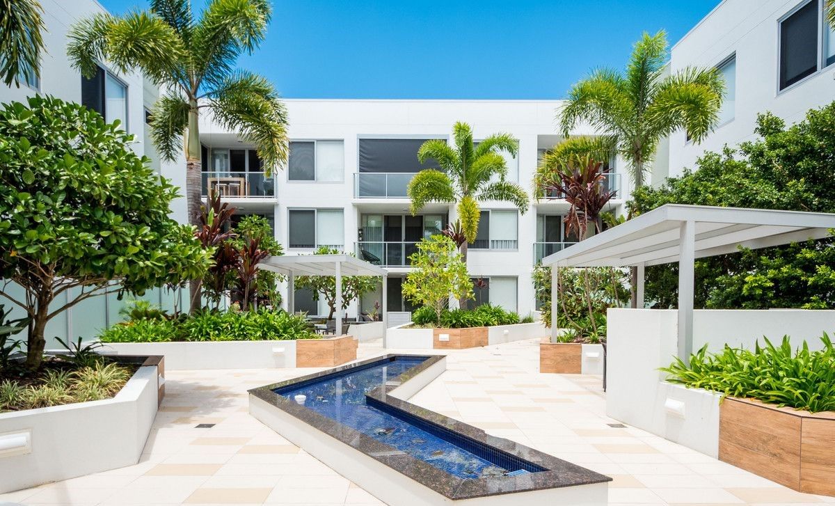 1 bedrooms Apartment / Unit / Flat in 1201/6-8 Waterford Court BUNDALL QLD, 4217