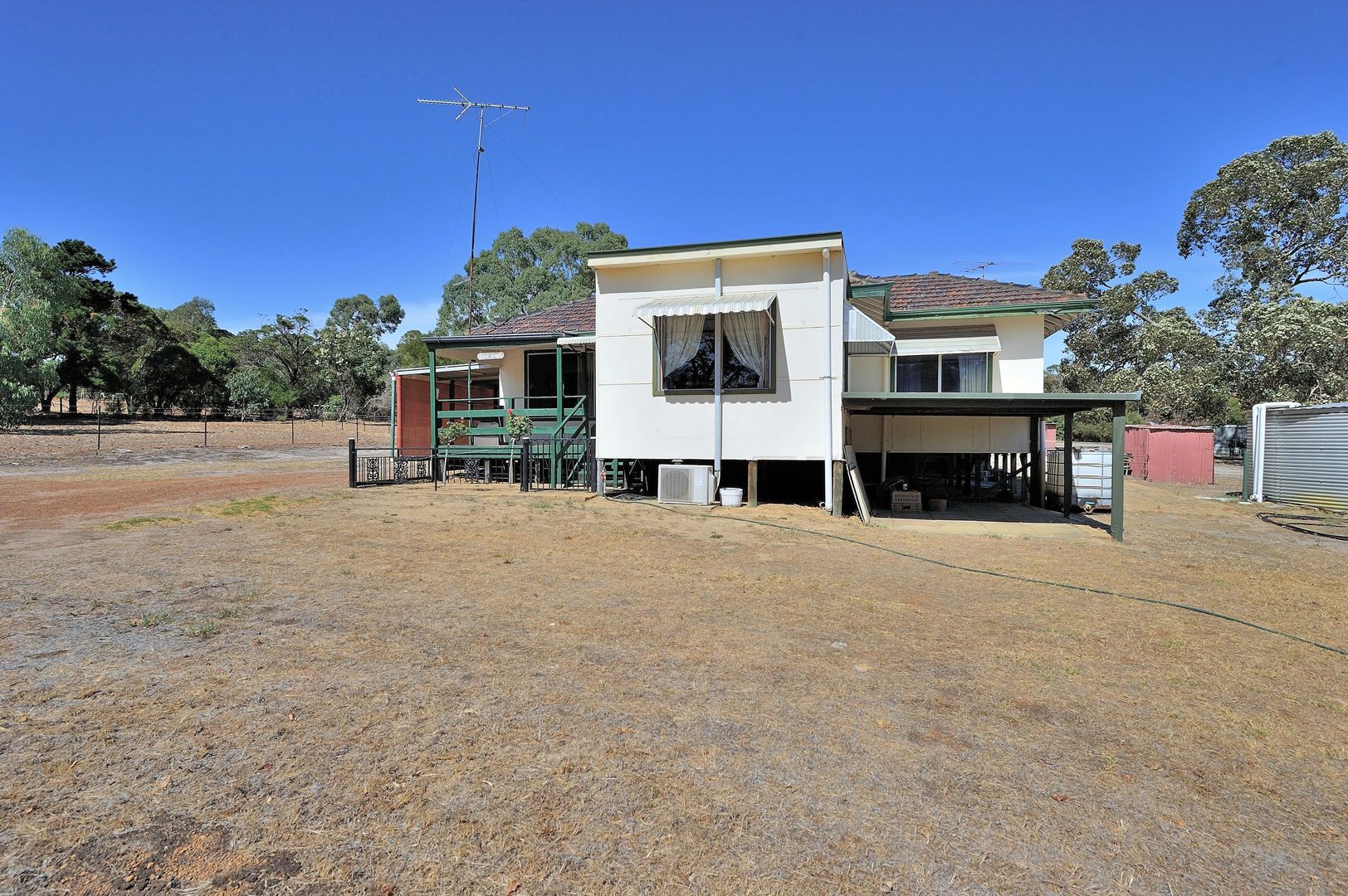 21 Kingsford Place, Bullsbrook WA 6084, Image 2