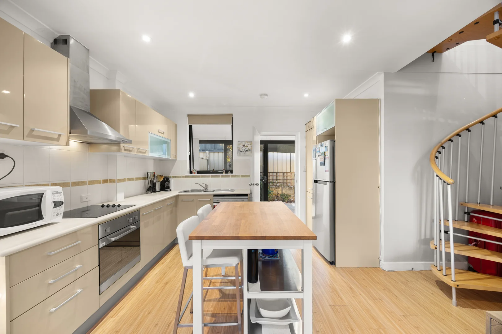 Additional image 8 of 2/1 Stratford Street, East Fremantle WA 6158