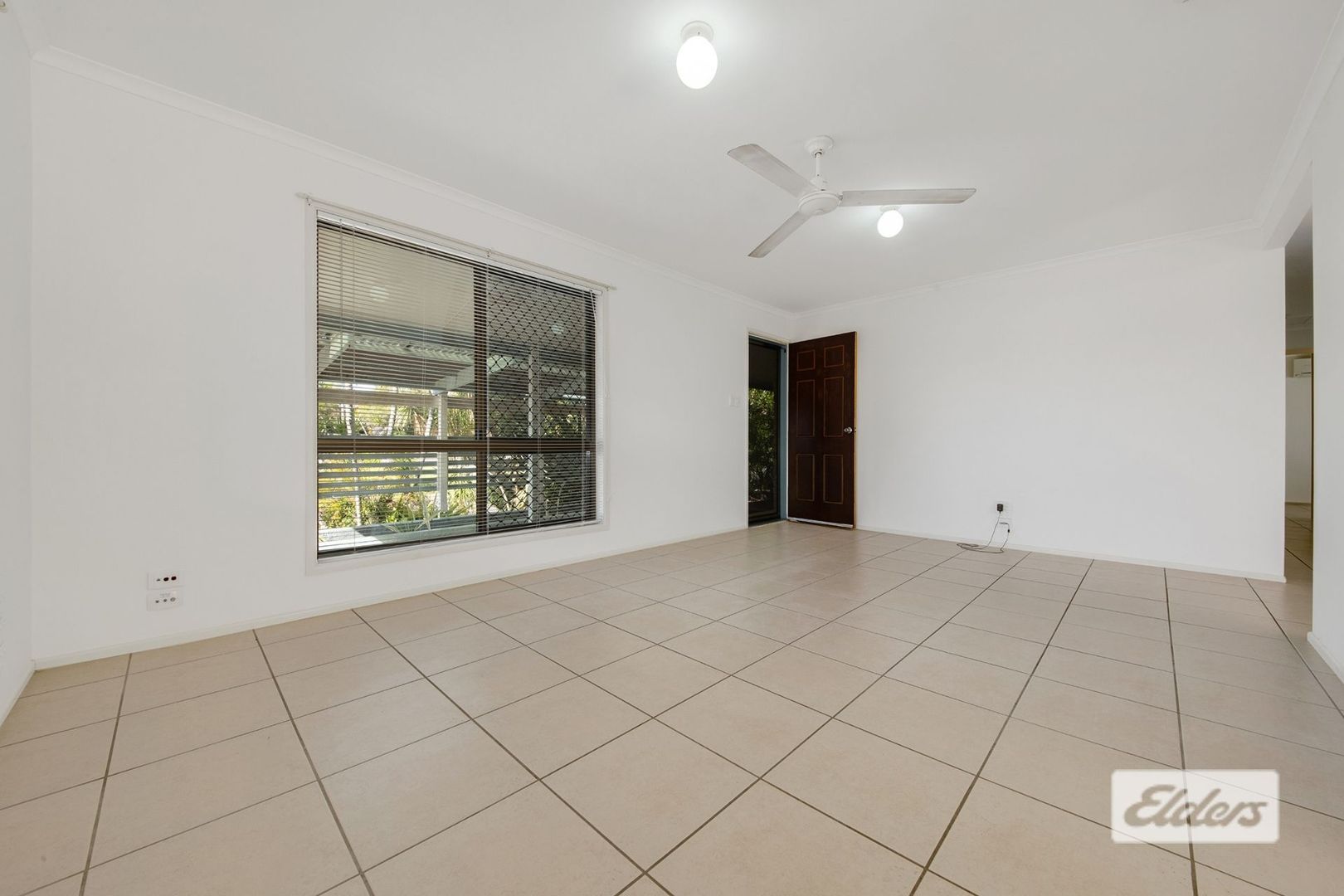 22 Carinya Drive, Clinton QLD 4680, Image 2