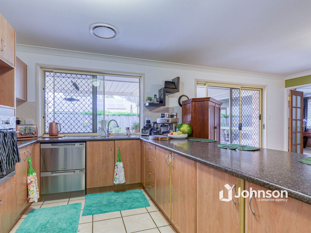 18 Forest View Crescent, Springfield QLD 4300, Image 2