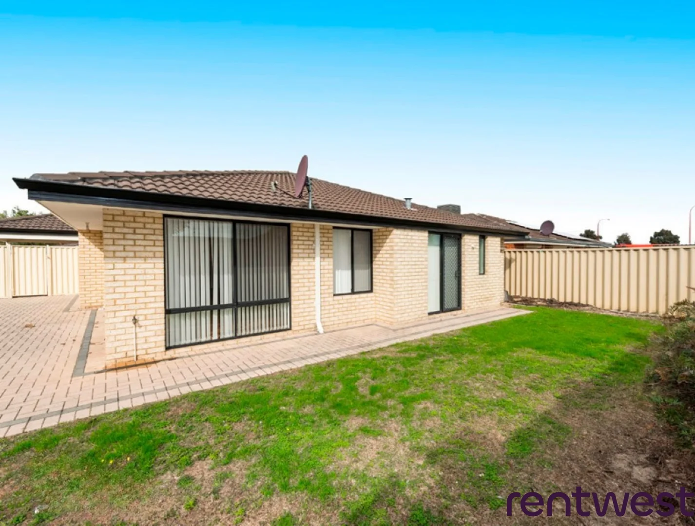 Additional image 29 of 8 Seddon Way, Canning Vale WA 6155