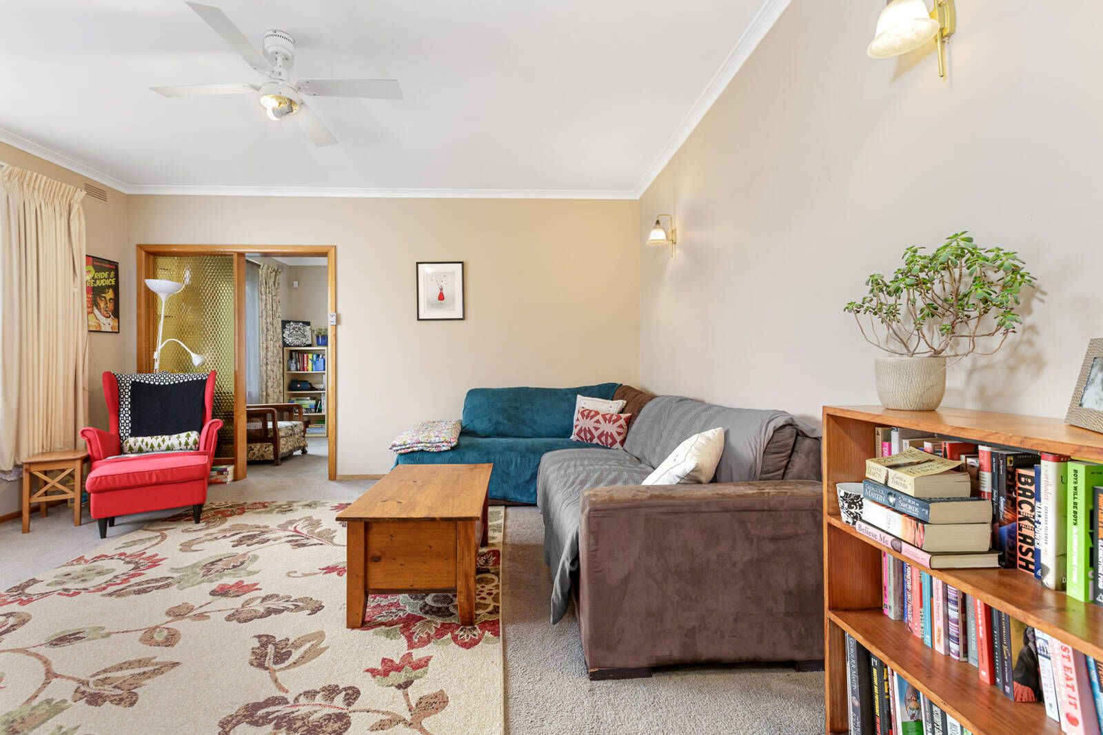 4 Ivanhoe Street, Wendouree VIC 3355 Domain