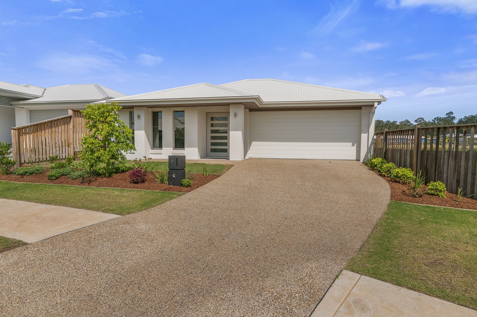 27 Beaufortia Street, Deebing Heights QLD 4306