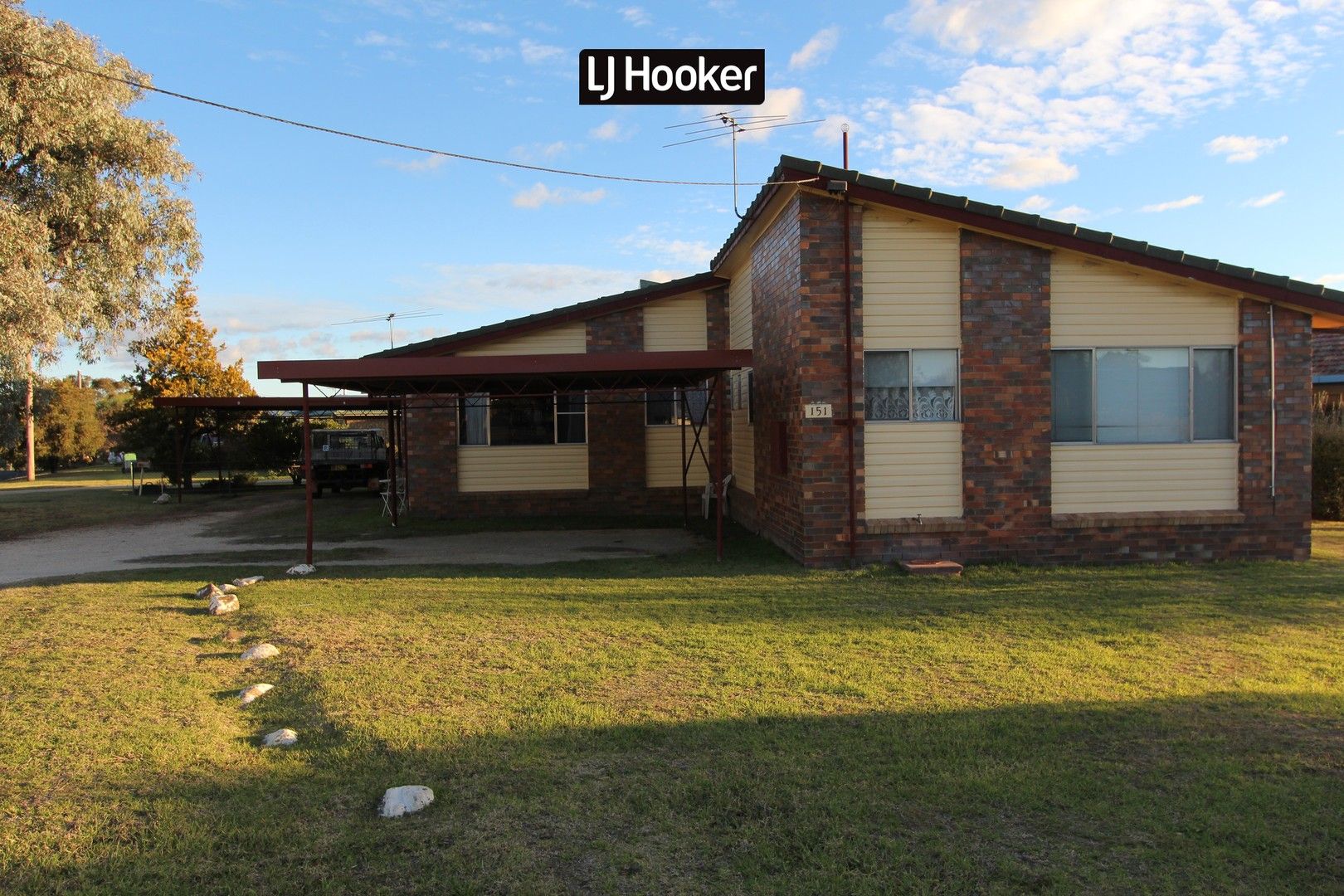 2/151 Glen Innes Road, Inverell NSW 2360 Apartment For Rent Domain