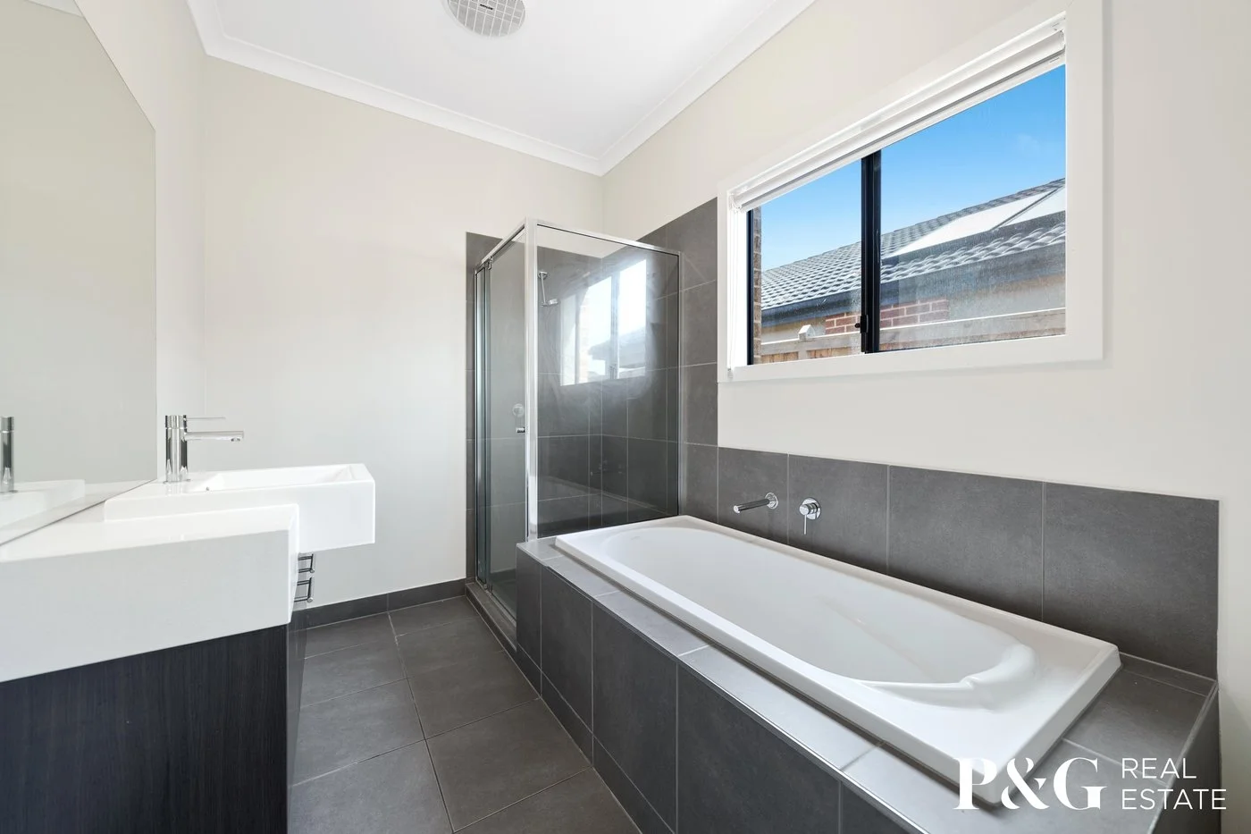 Additional image 8 of 8 Wenn Avenue, Clyde North VIC 3978