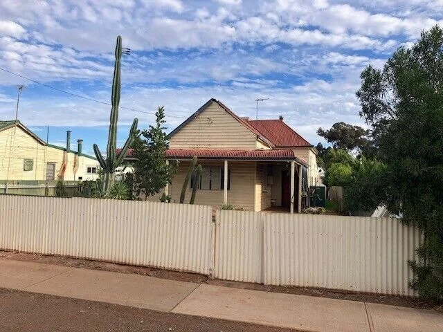 12 Ardagh Avenue, Kalgoorlie WA 6430