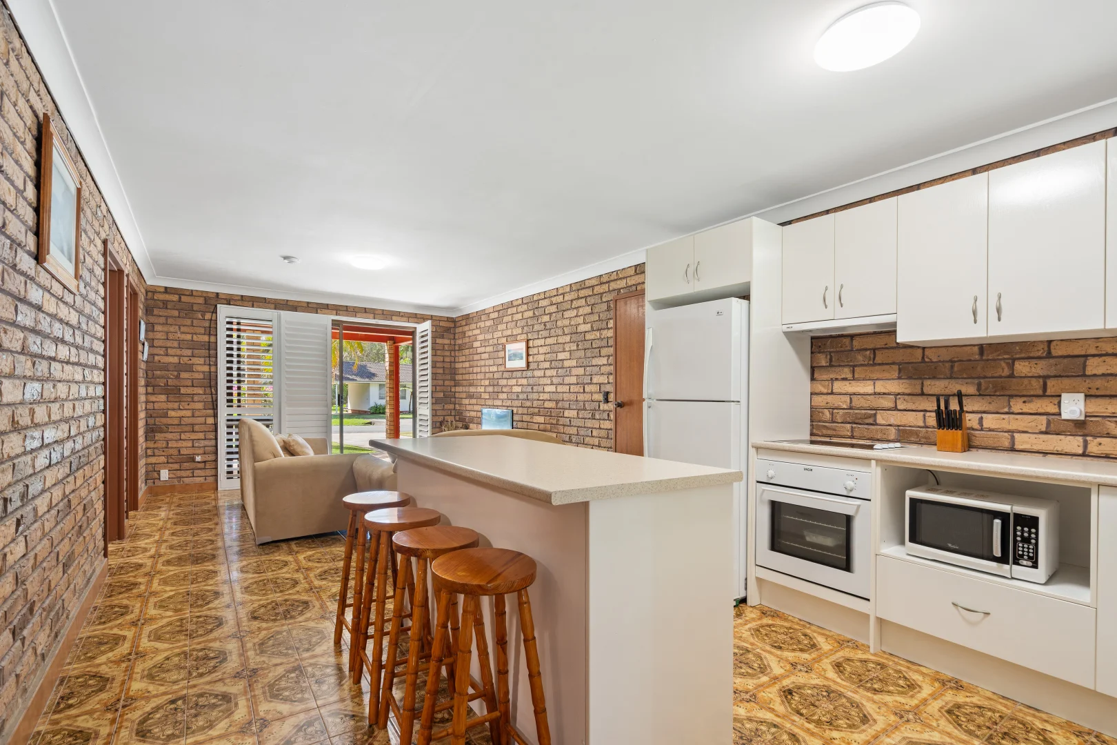 Additional image 25 of 12 Pacific Parade, Elizabeth Beach NSW 2428