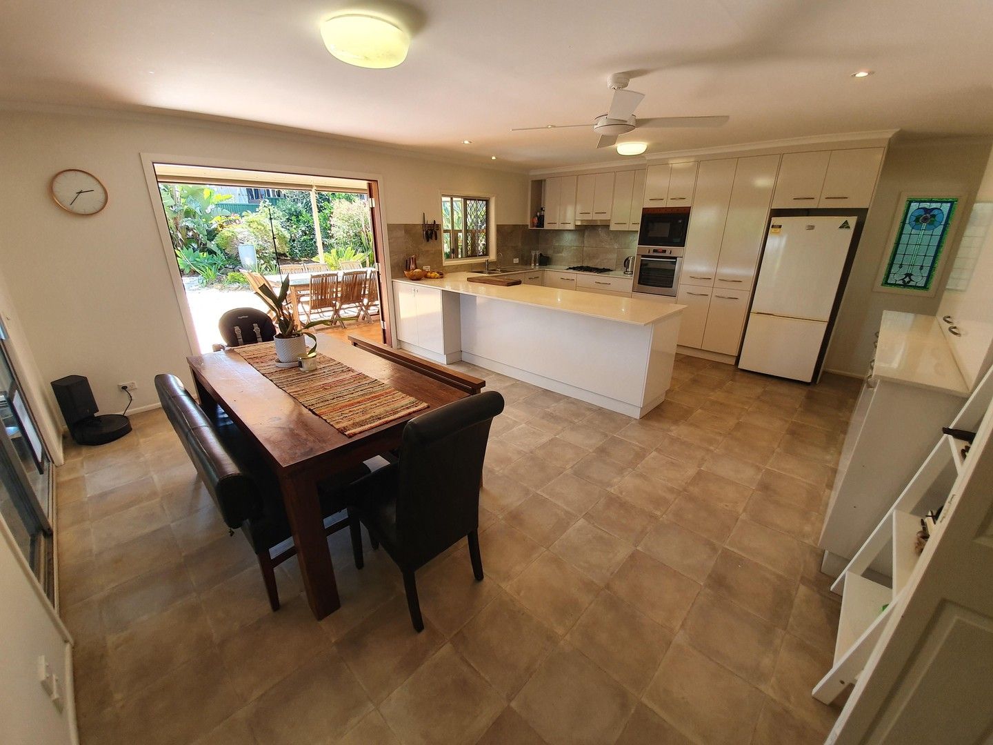 3 bedrooms House in 17 Furlong Street INDOOROOPILLY QLD, 4068