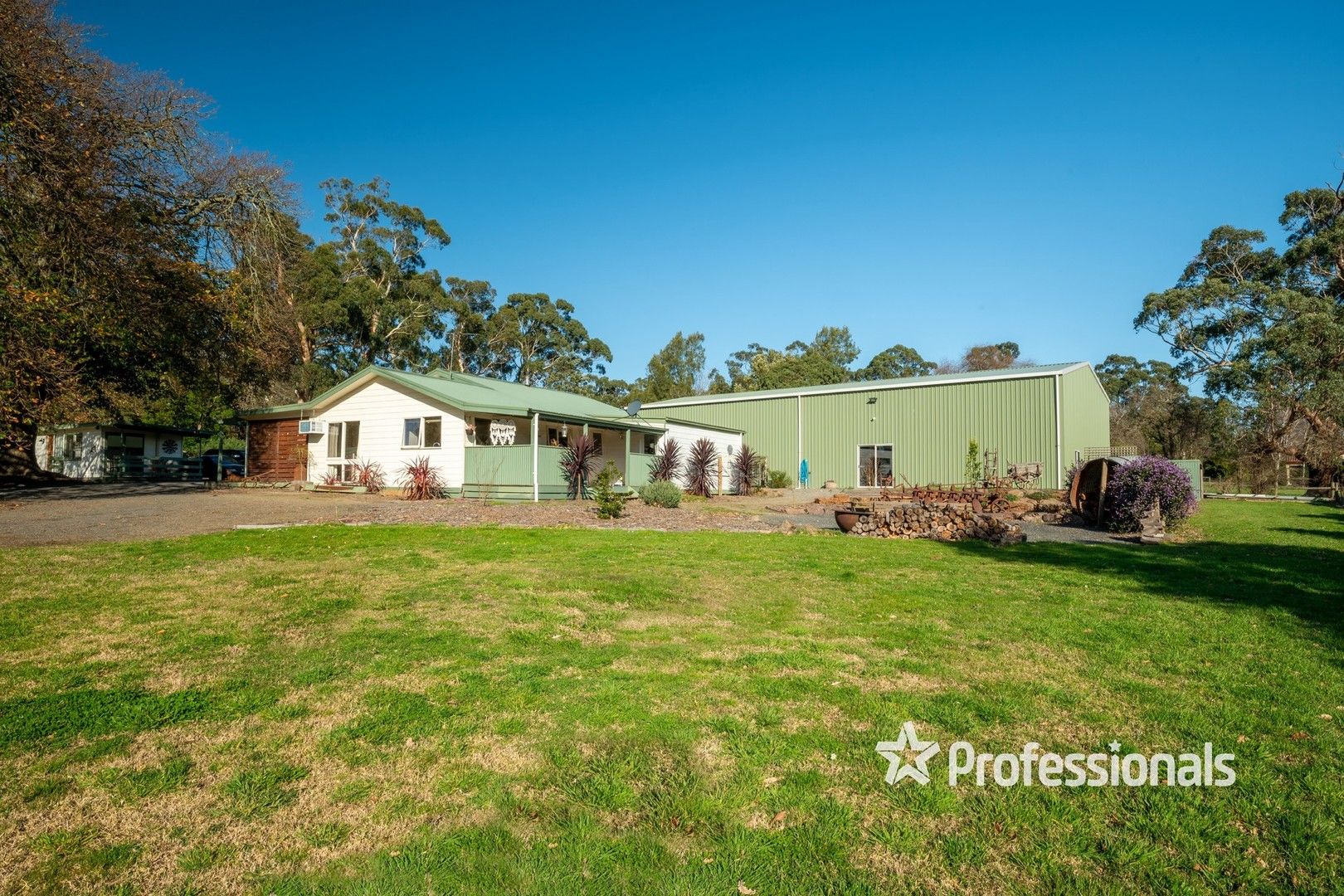 2919 Warburton Highway, Wesburn VIC 3799, Image 0