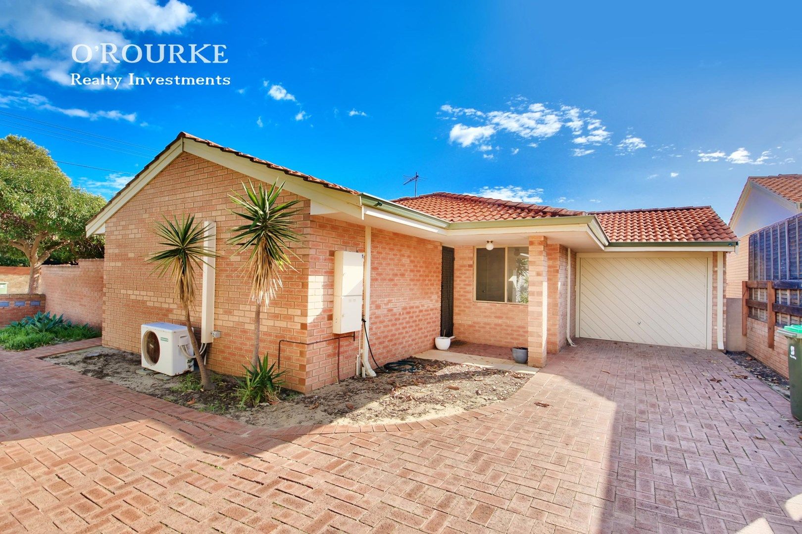 3 bedrooms Villa in 1/14 Colin Road SCARBOROUGH WA, 6019