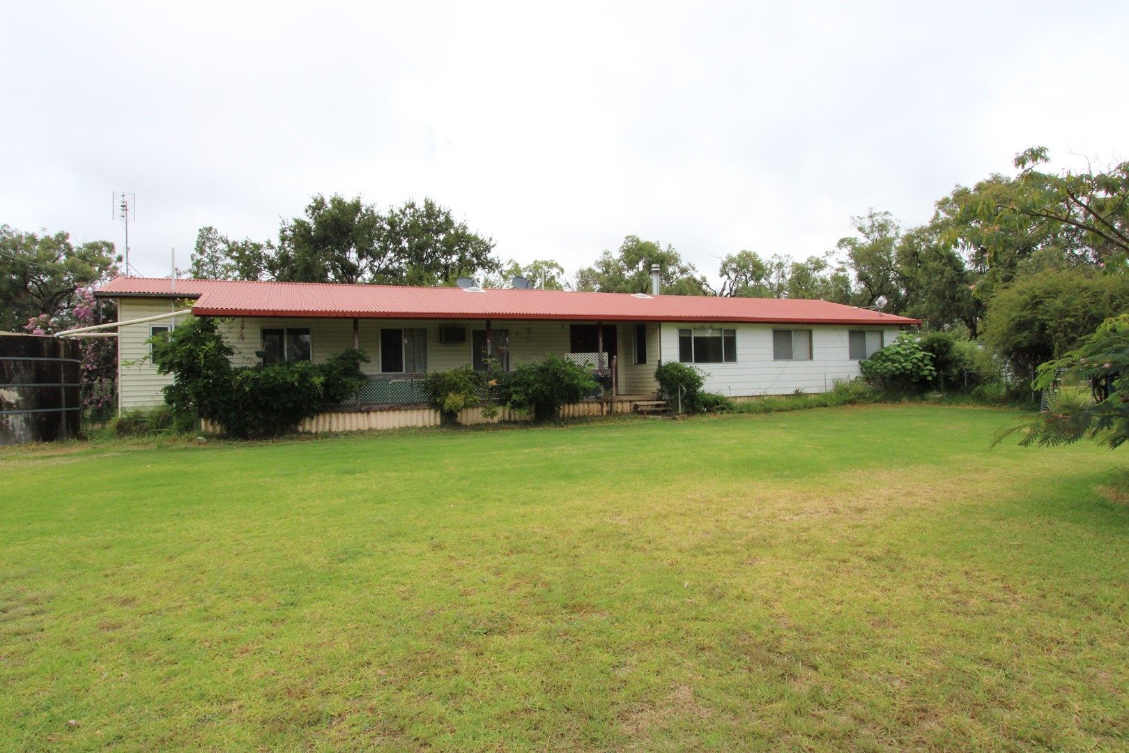 49 Hall Street, Inverell NSW 2360, Image 1