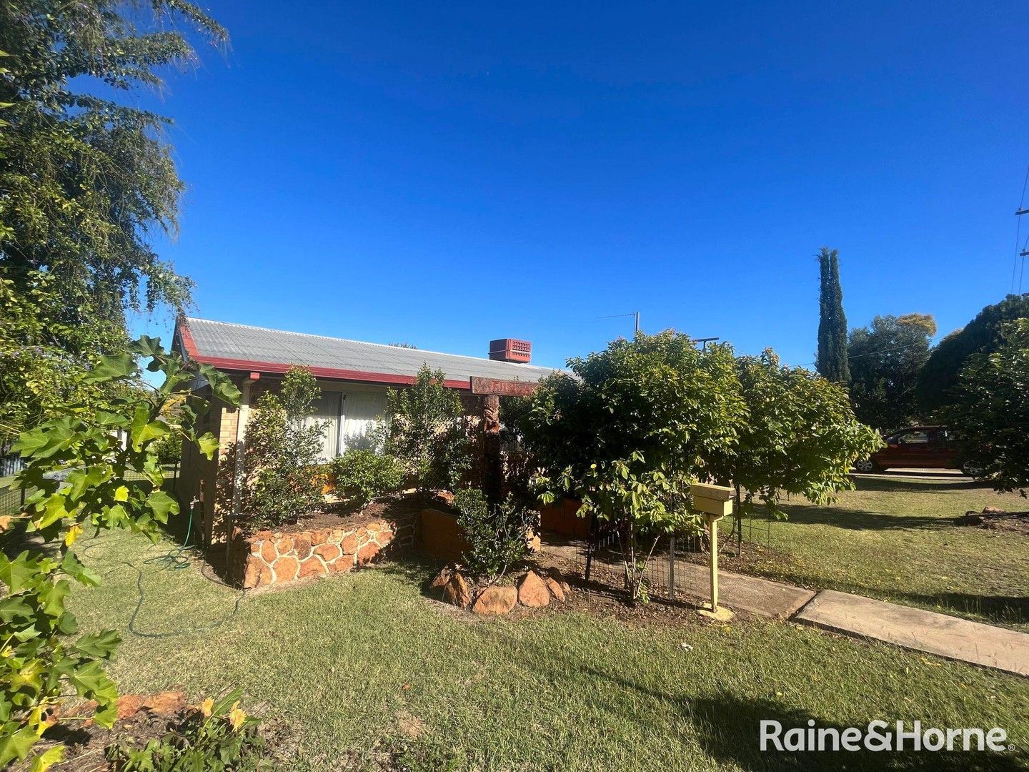 8 Spoor Street, Mundubbera QLD 4626, Image 0