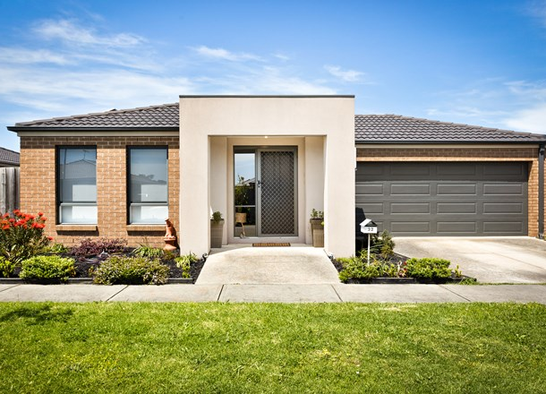 32 Burnnett Court, Longwarry VIC 3816