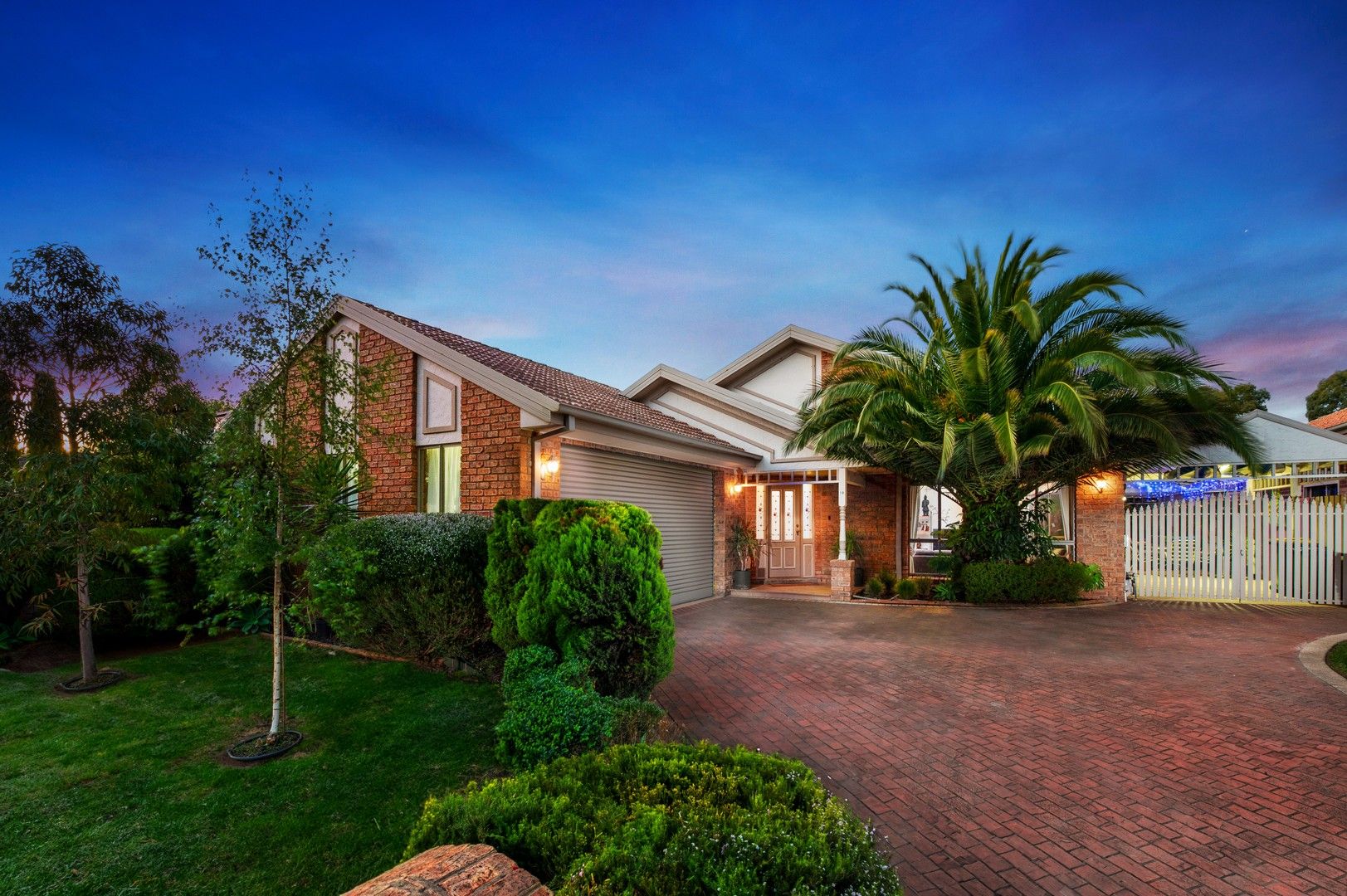 10 Tiffany Grove, South Morang VIC 3752, Image 0