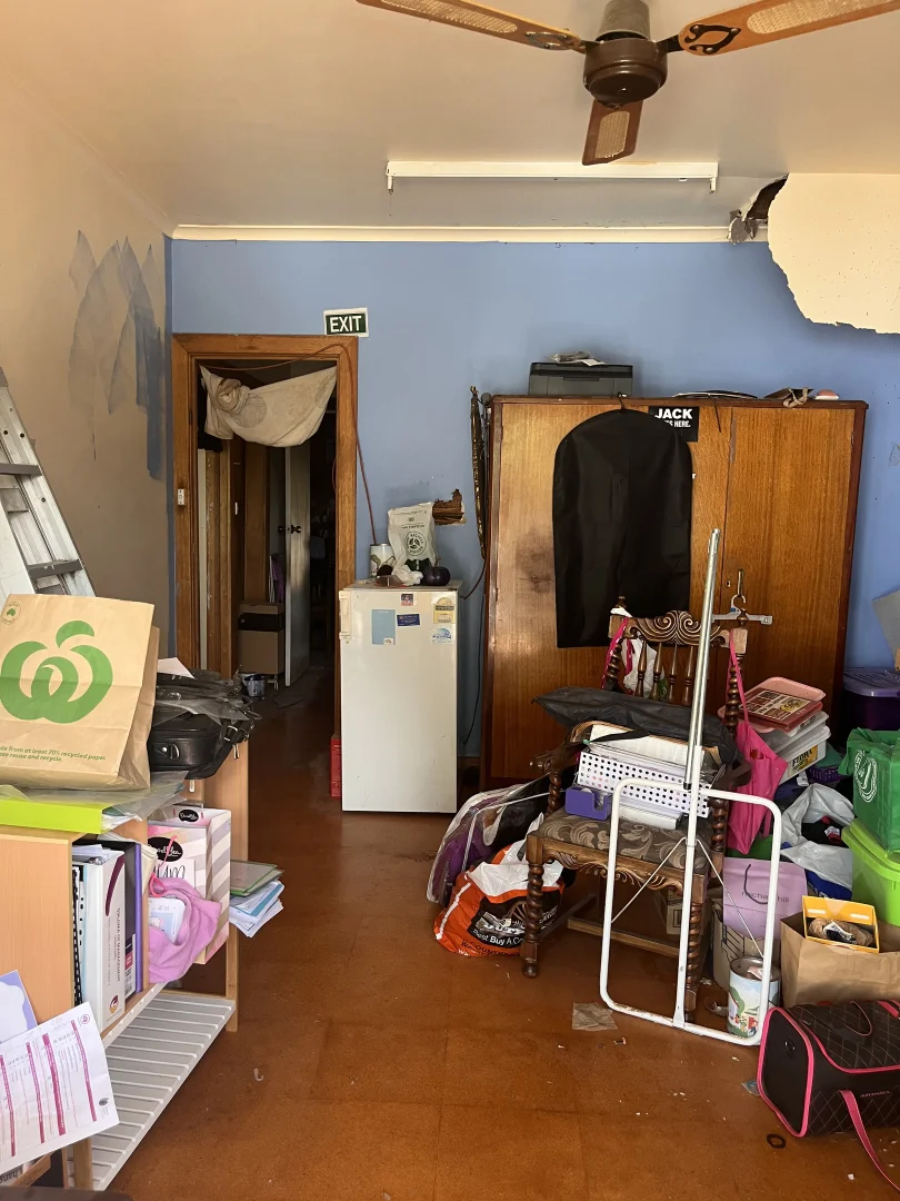 Image 10