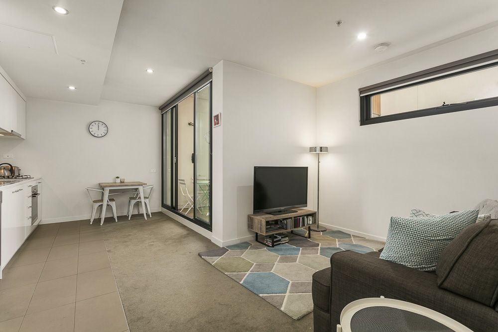 1 bedrooms Apartment / Unit / Flat in 8/1044-1046 Mt Alexander Road ESSENDON VIC, 3040