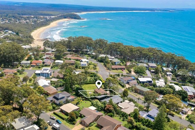 Picture of 35 Tallwood Avenue, MOLLYMOOK NSW 2539