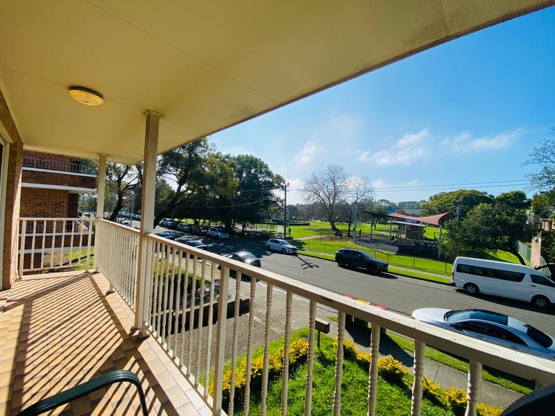 3 bedrooms Townhouse in Hudson Street HURSTVILLE NSW, 2220