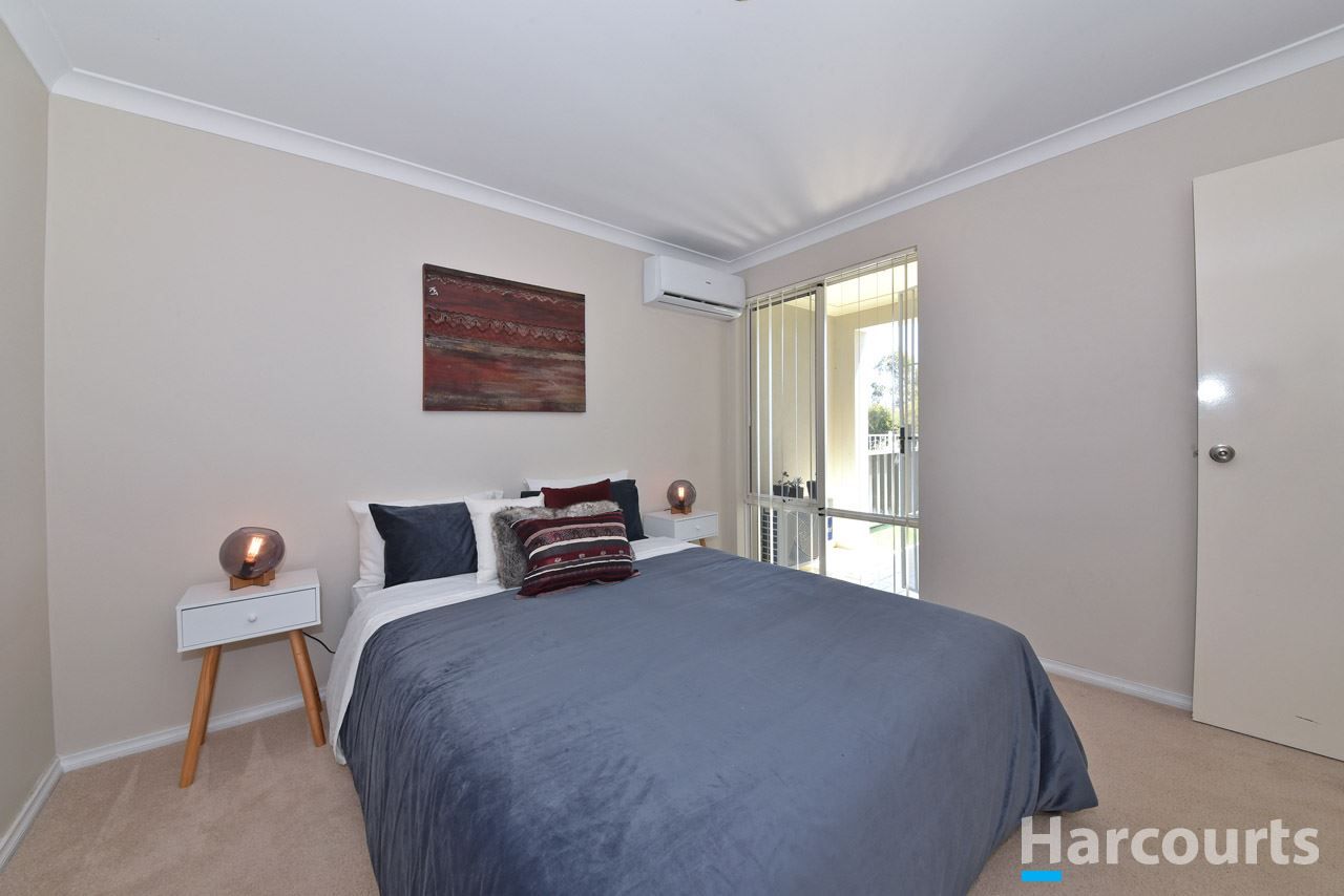 54 Bauer Circle, Banksia Grove WA 6031, Image 2