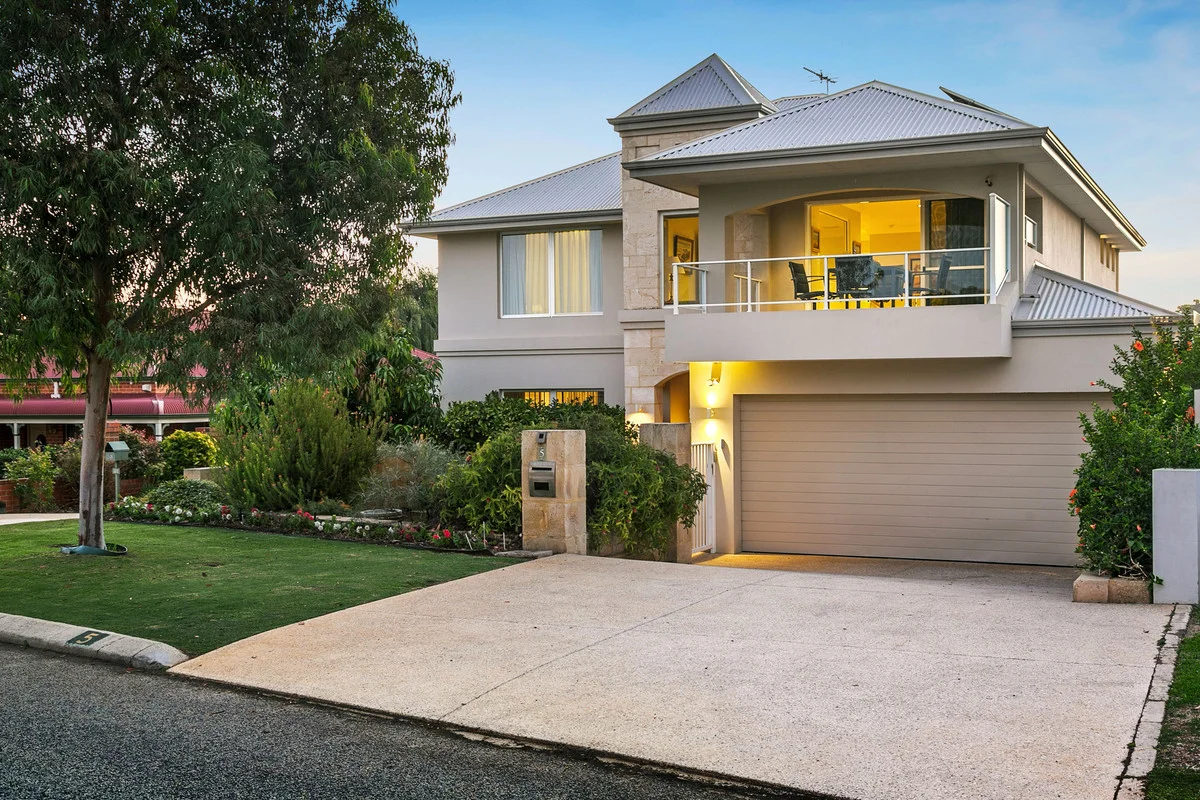 5 Sandalwood Avenue, Woodlands WA 6018
