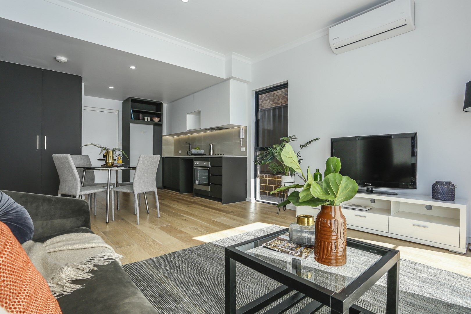 1/14 Ruthven Place, Duncraig WA 6023 House For Rent 650 Domain