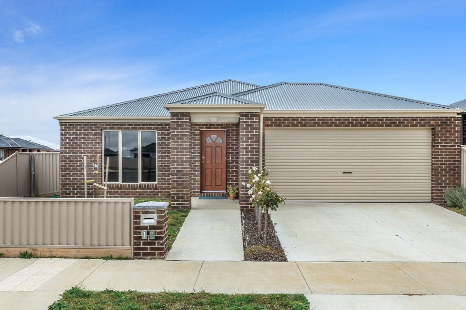 4 bedrooms House in 17 Karol Street ALFREDTON VIC, 3350