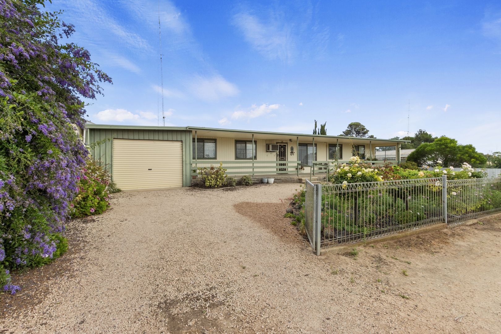 117 Coast Rd, Moonta Bay SA 5558, Image 2