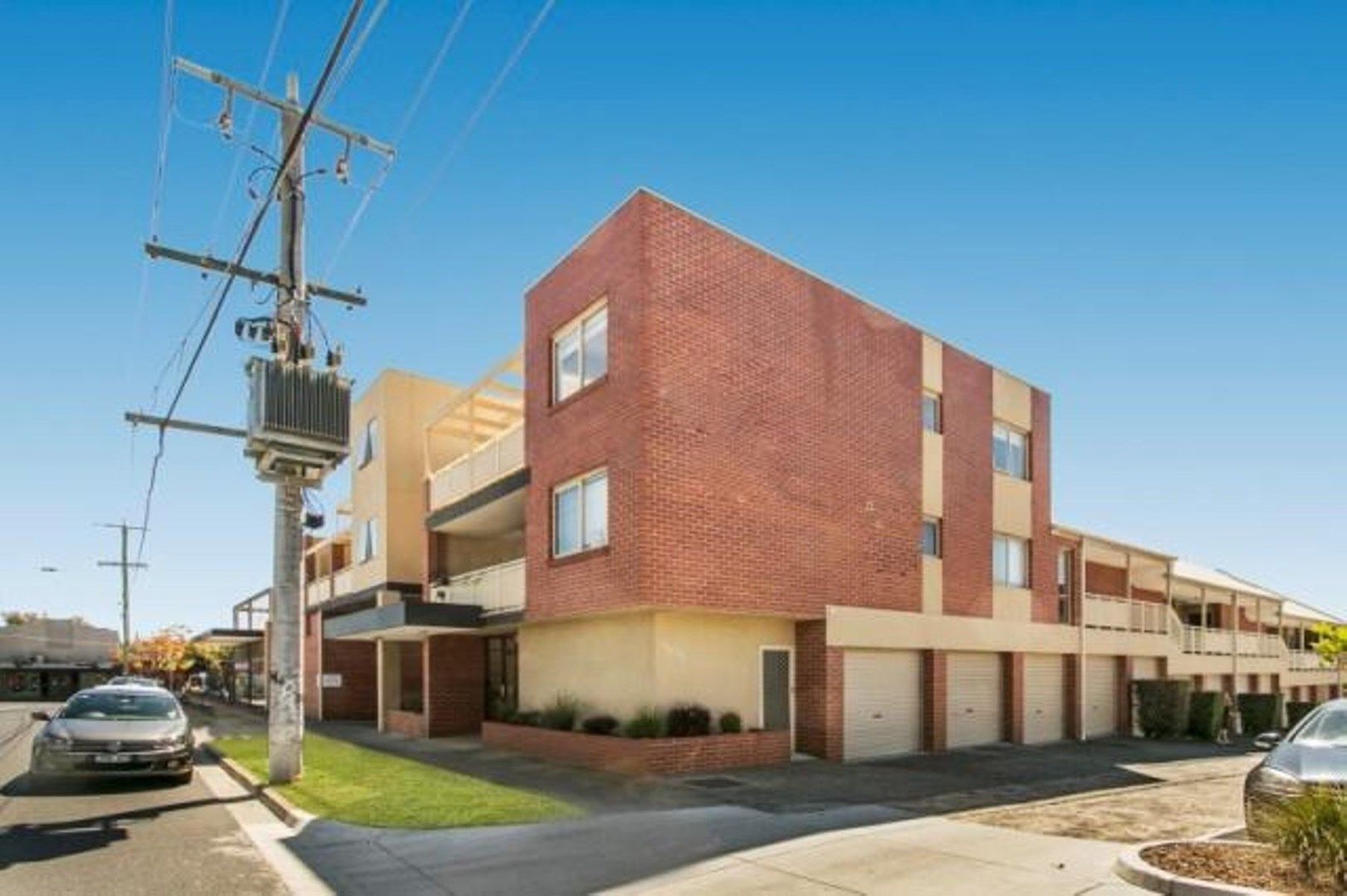 2/1A Mills Street, Hampton VIC 3188, Image 0