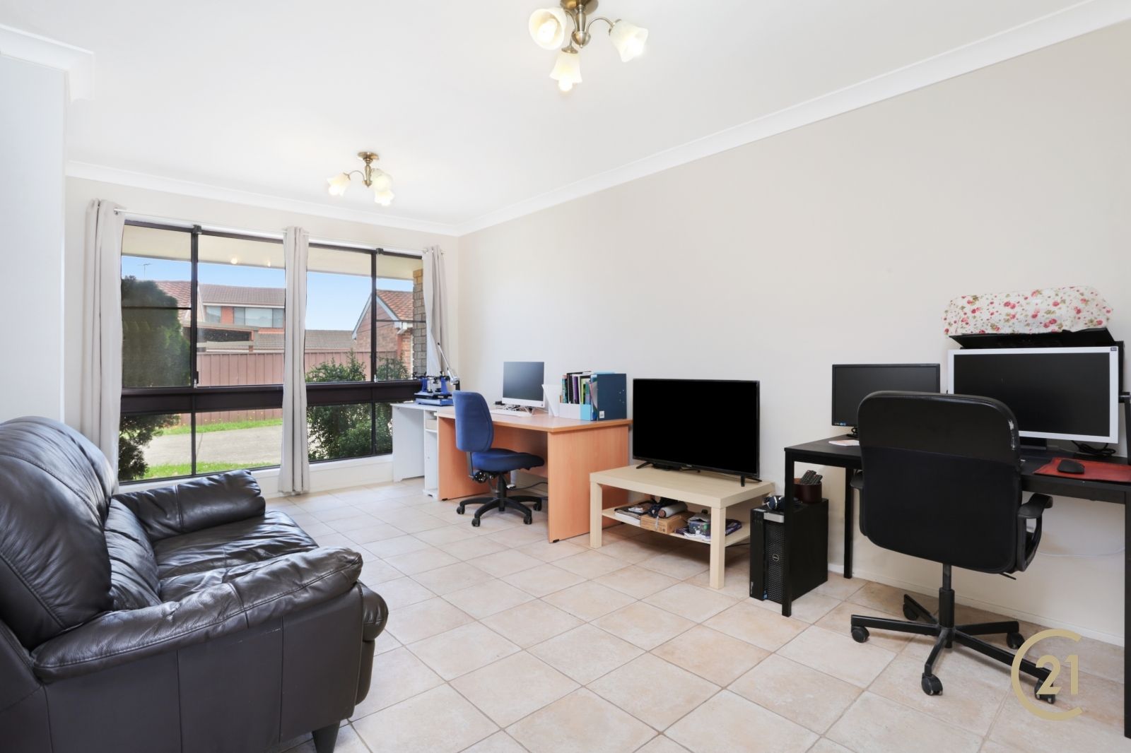 2/201-207 Harrow Road, Glenfield NSW 2167, Image 1