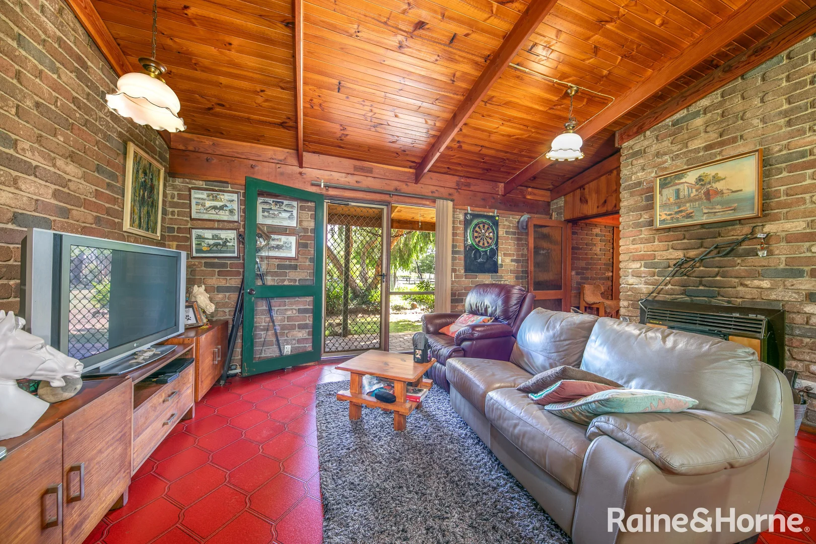 Additional image 5 of 58 Heather Road, Gisborne VIC 3437