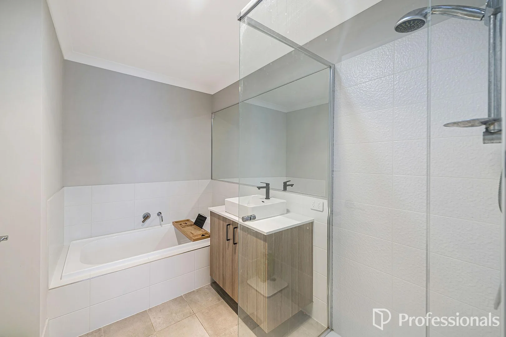 Additional image 16 of 24 Silver Fern Avenue, Currambine WA 6028