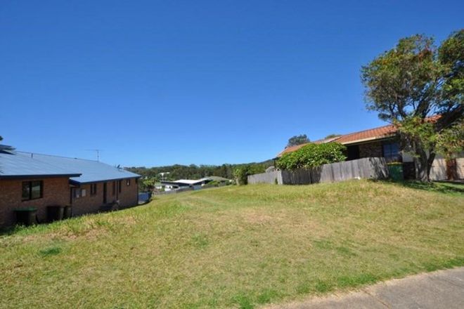 Picture of 60 Raleigh Street, SCOTTS HEAD NSW 2447