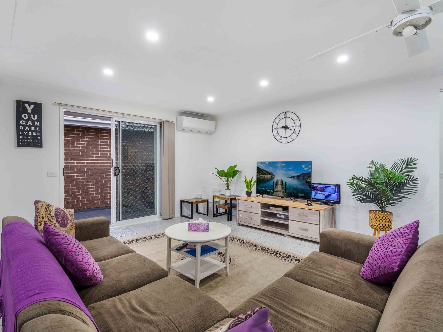 15 Milparinka Close, Hoxton Park NSW 2171, Image 1