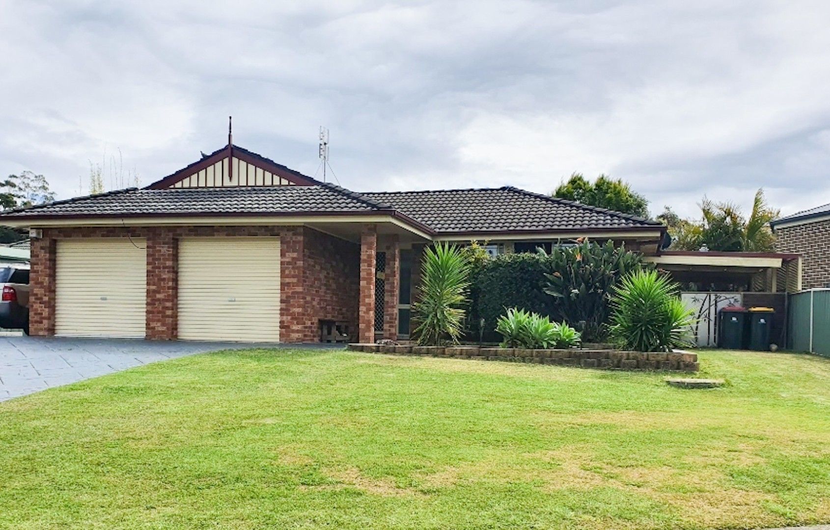 3 bedrooms House in 4 Ingra Close MEDOWIE NSW, 2318