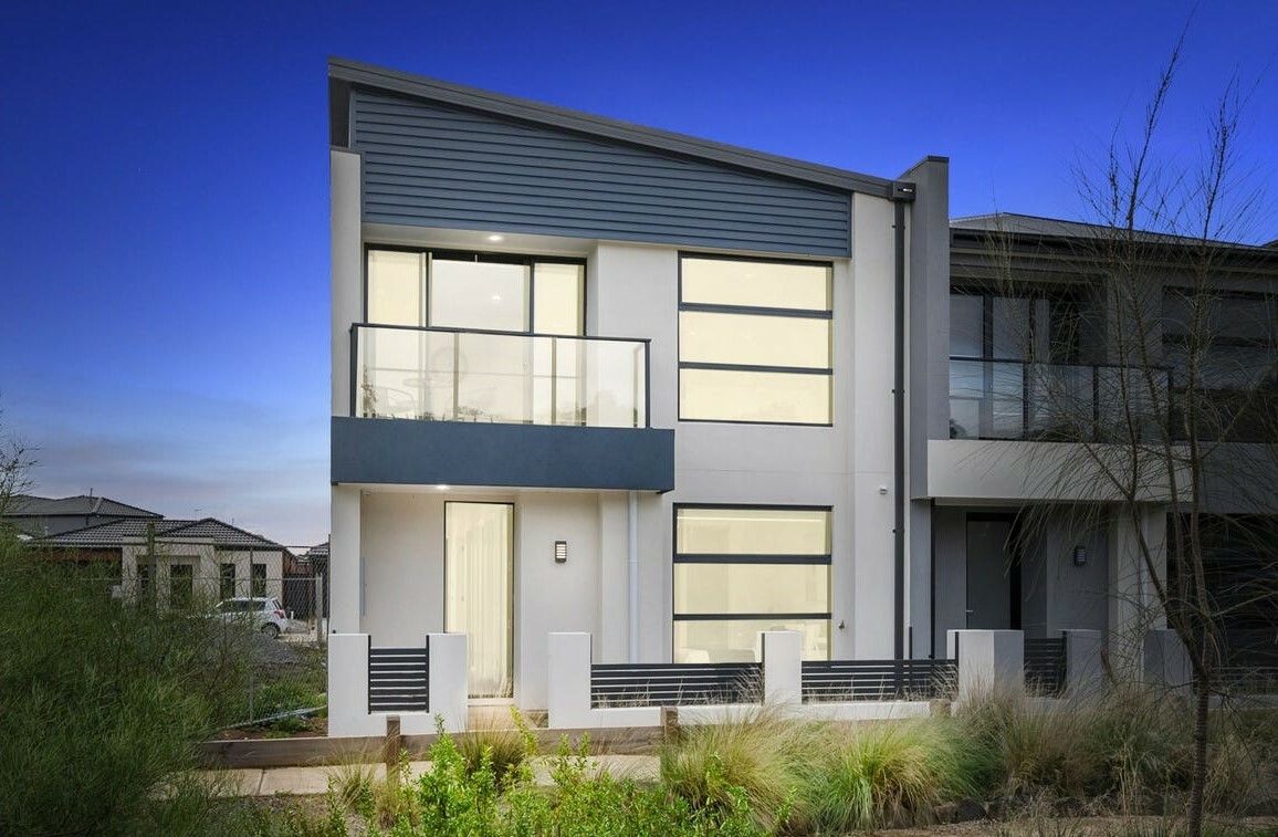 3 bedrooms Townhouse in 36 Mavi Ave MELTON VIC, 3337