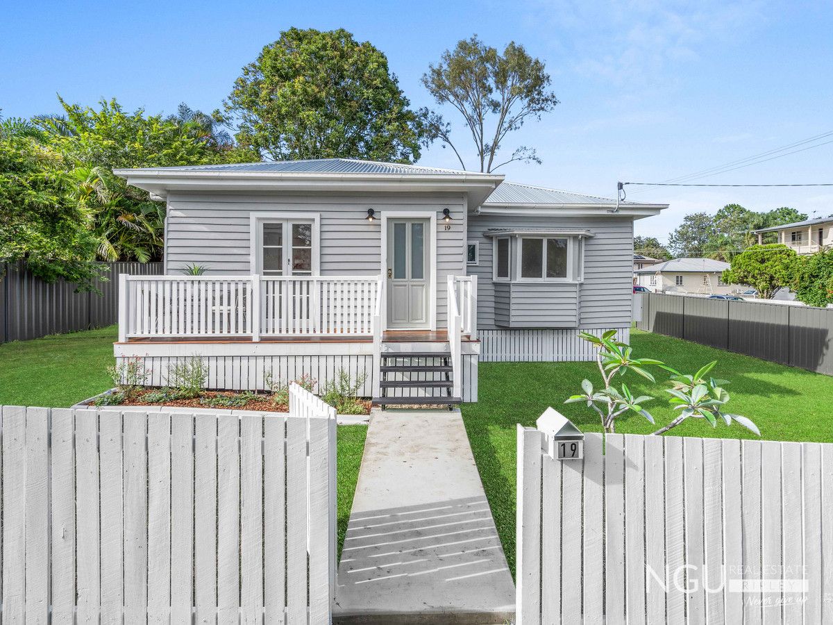 19 Bridge Street, North Booval QLD 4304, Image 0