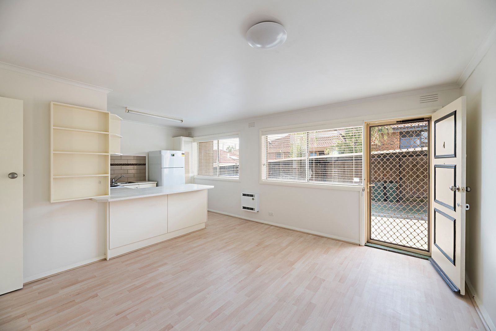 4/172 Waterloo Road, Oak Park VIC 3046, Image 2