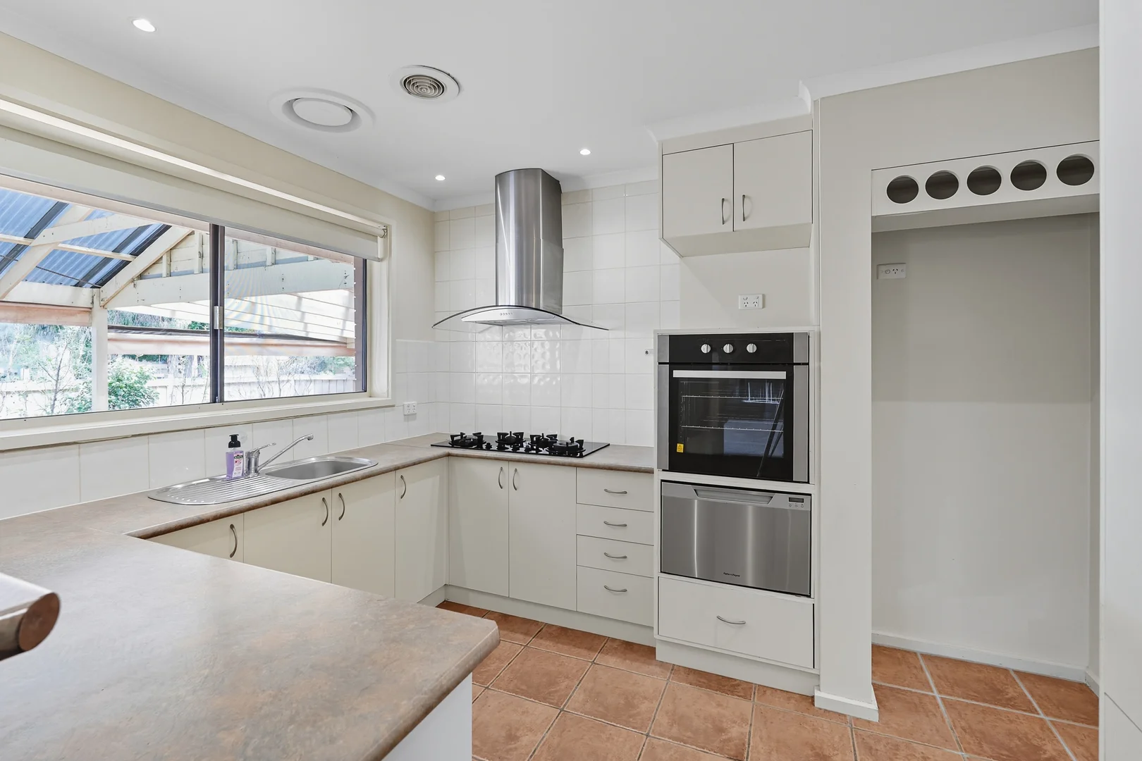 Additional image 5 of 10 Woodville Park Drive, Hoppers Crossing VIC 3029