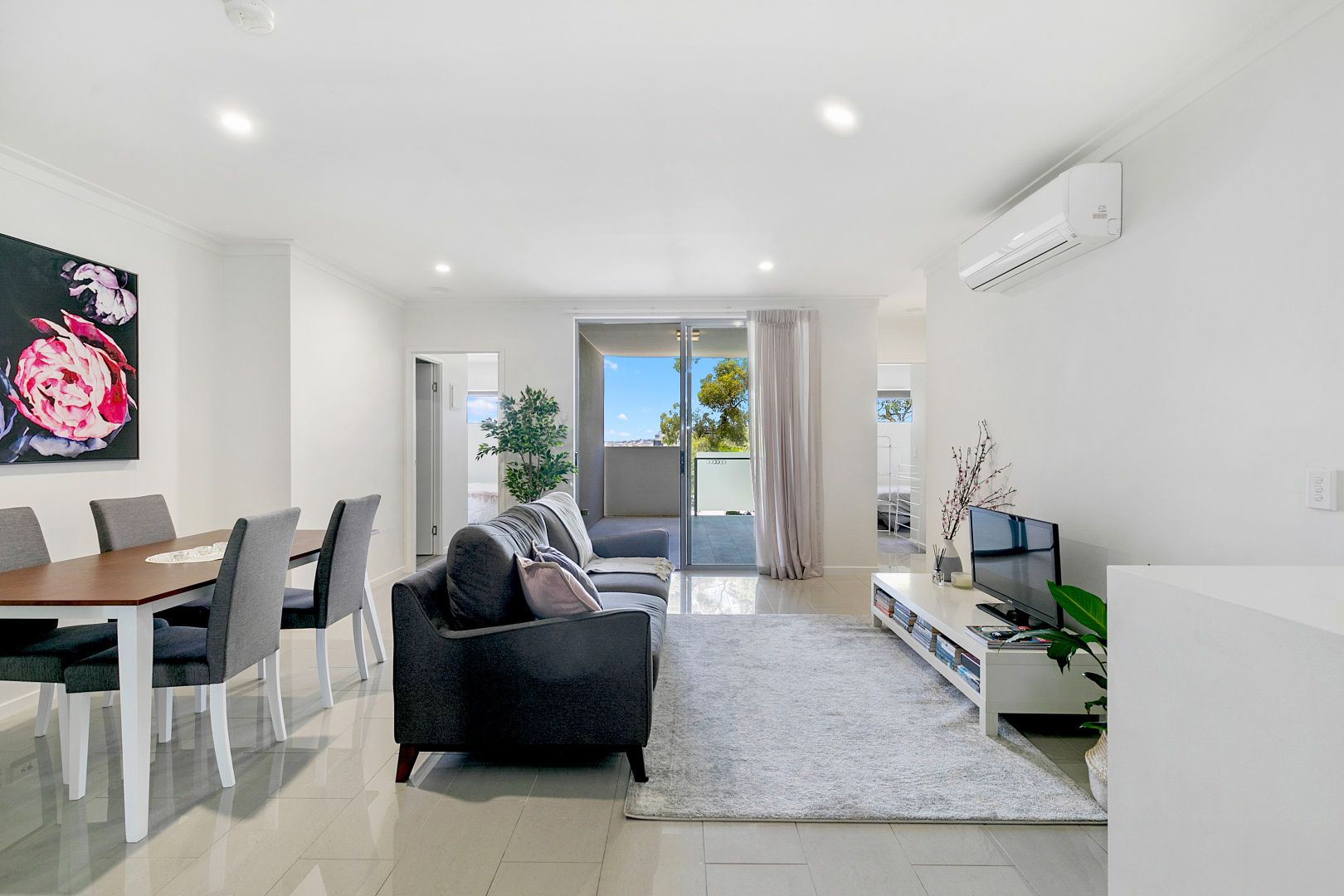 1108/8 Lochaber Street, Dutton Park QLD 4102, Image 1