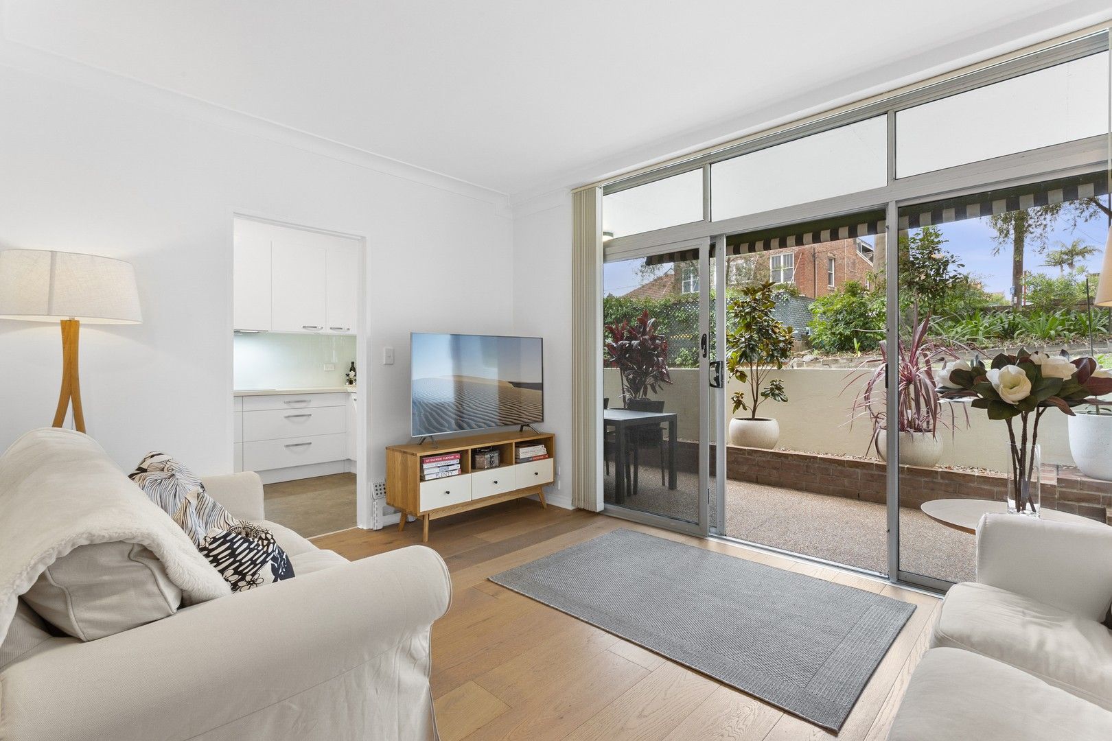 3 bedrooms Apartment / Unit / Flat in 2/110 Bay Road WAVERTON NSW, 2060