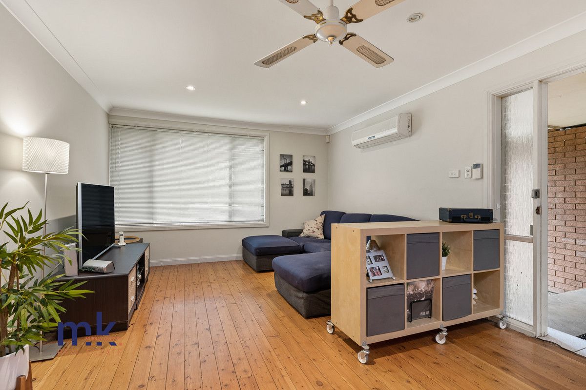 3 Muscat Place, Eschol Park NSW 2558, Image 1