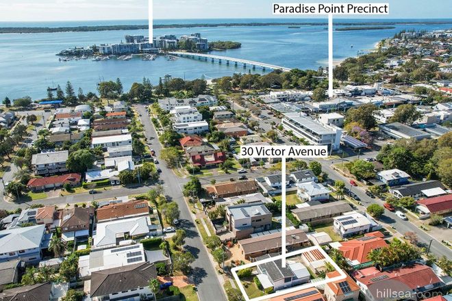 Picture of 30 Victor Avenue, PARADISE POINT QLD 4216