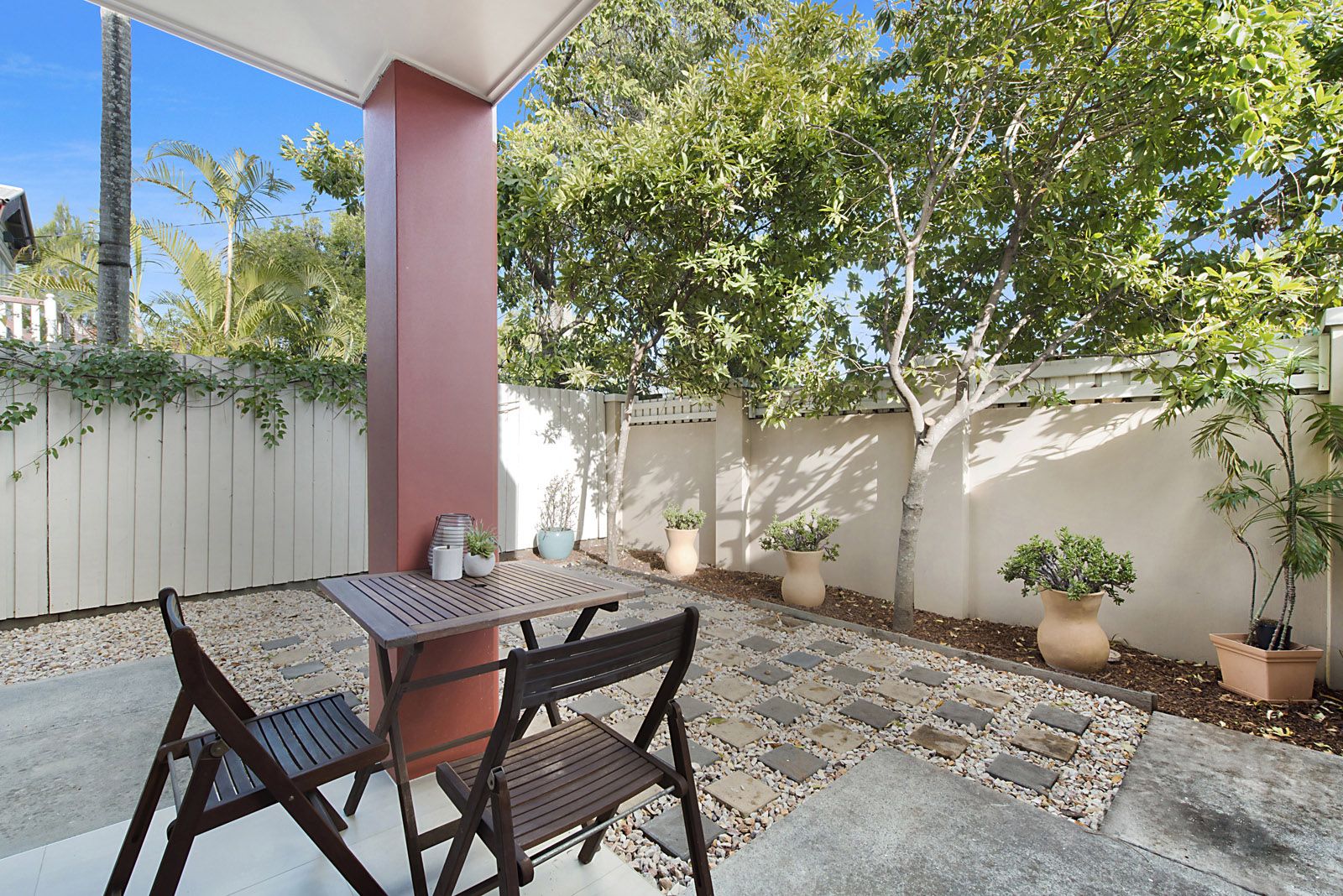 2/106 Juliette Street, Greenslopes QLD 4120, Image 2