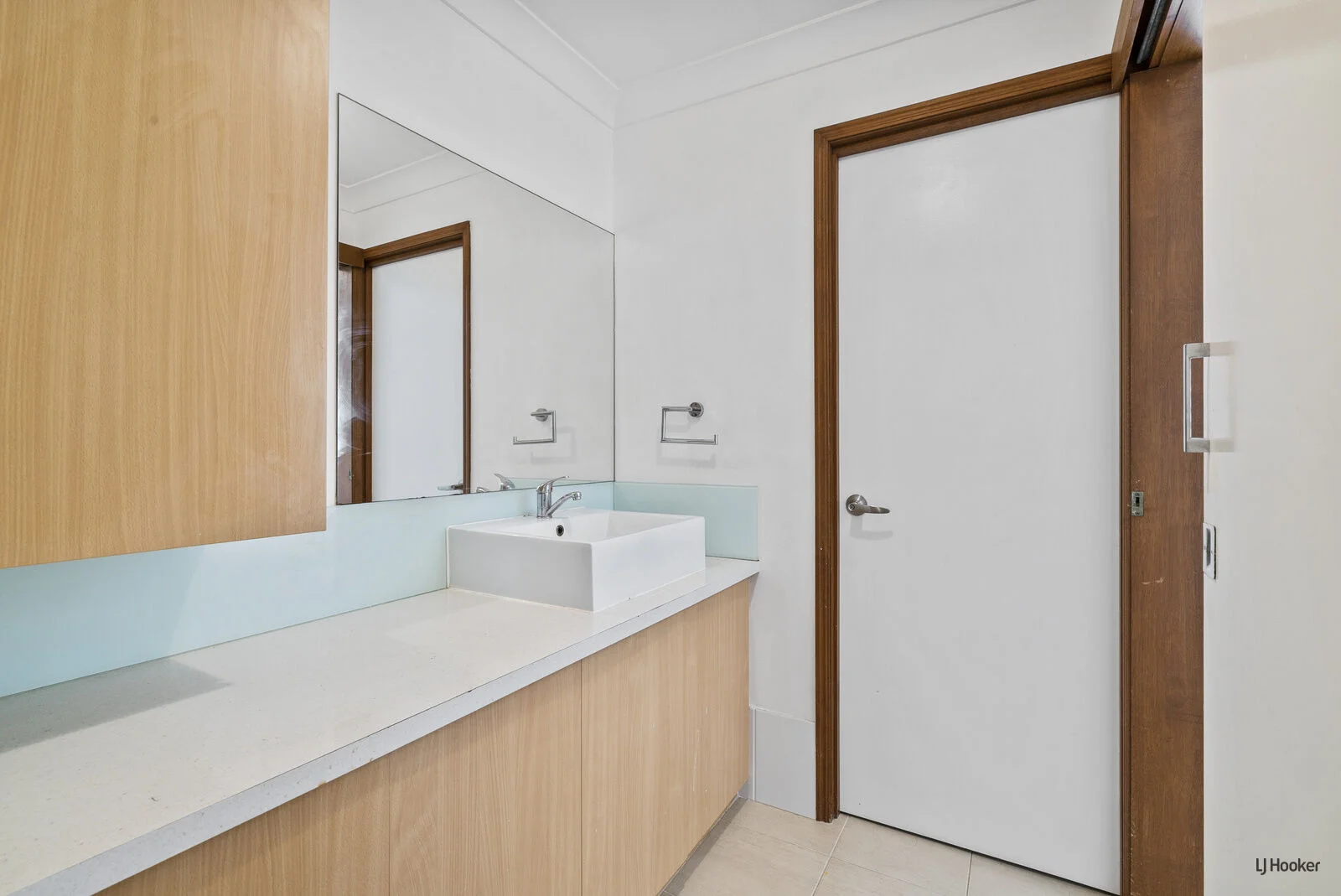 Additional image 7 of 98 Clives Circuit, Currumbin Waters QLD 4223