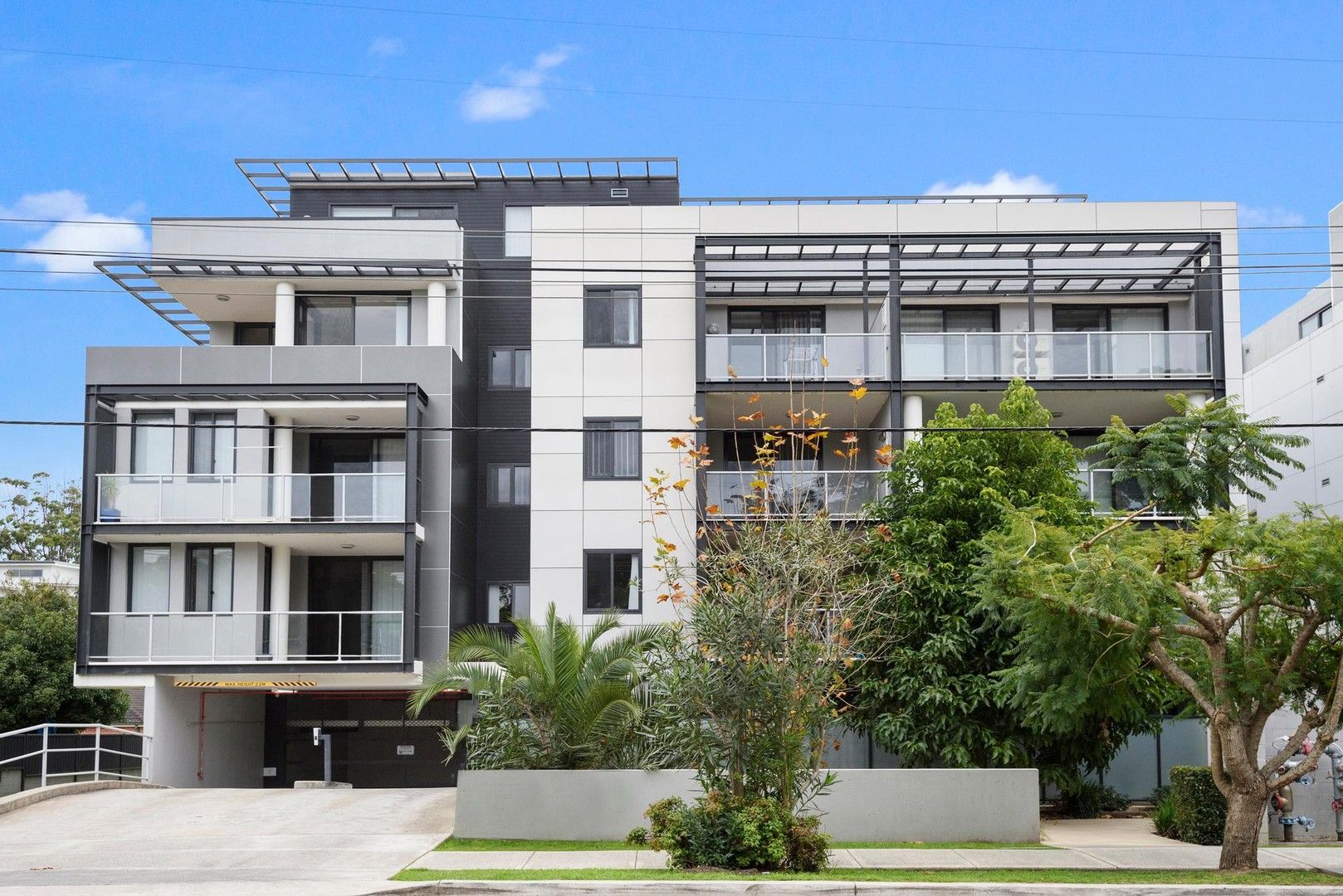 1 bedrooms Apartment / Unit / Flat in 86/35-39 Balmoral  Street WAITARA NSW, 2077