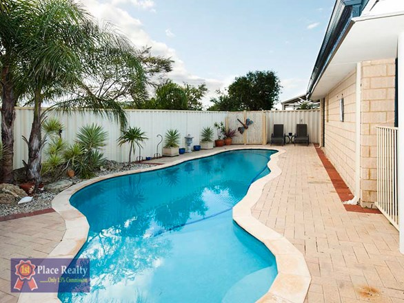 14 Livorno Gardens, Secret Harbour WA 6173