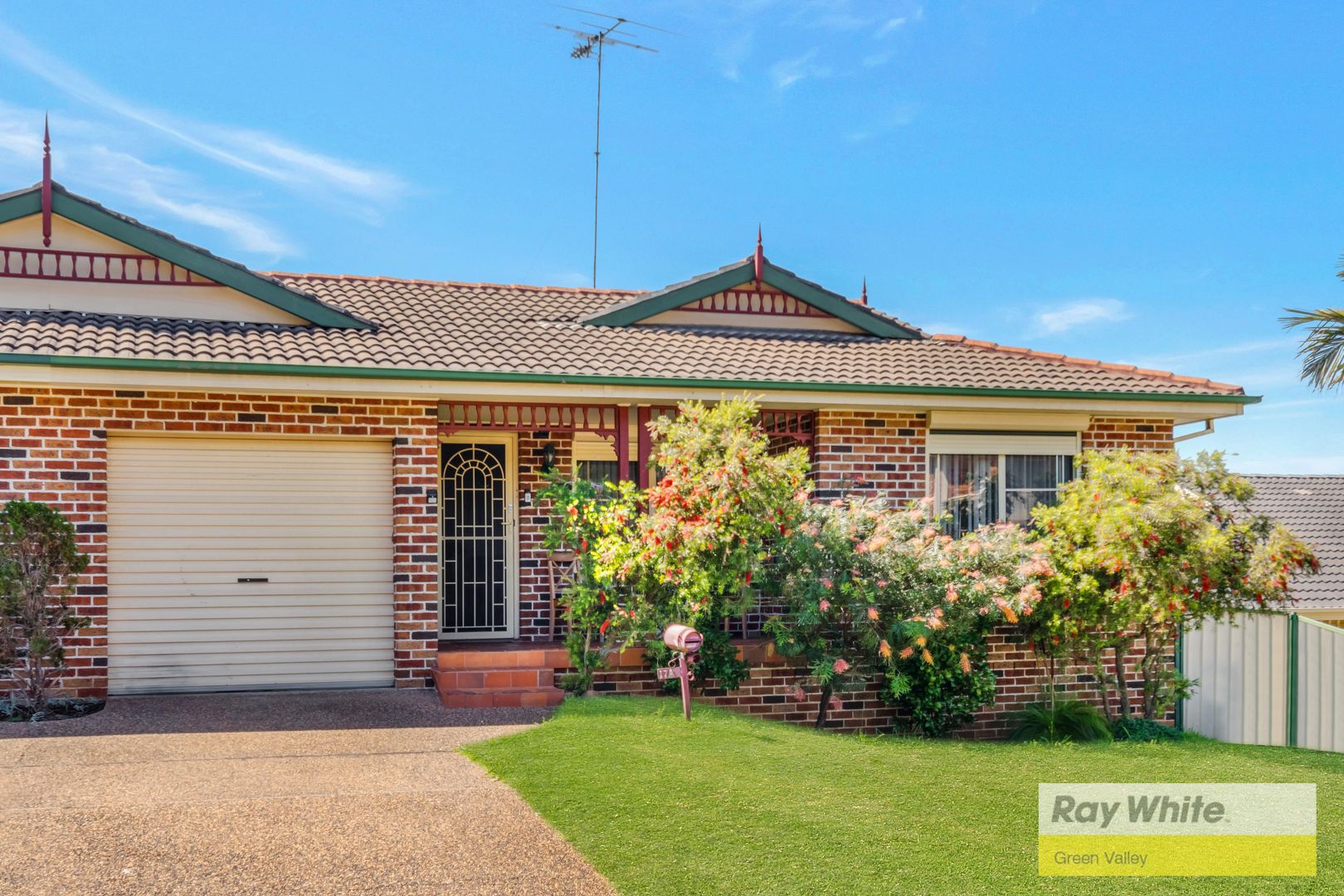 17a Sandplover Place, Hinchinbrook NSW 2168, Image 1