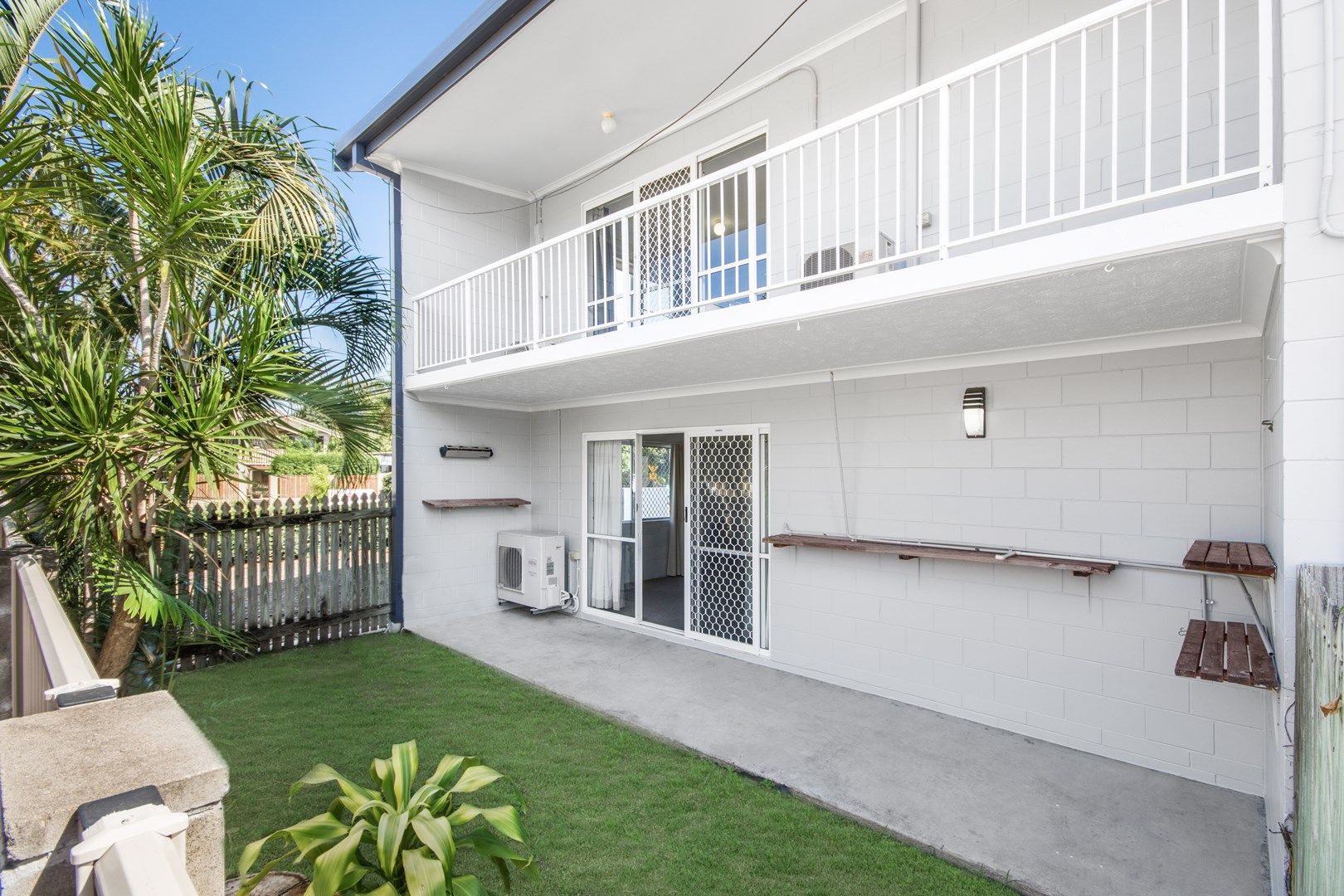 1/10 Sooning Street, Hermit Park QLD 4812, Image 0